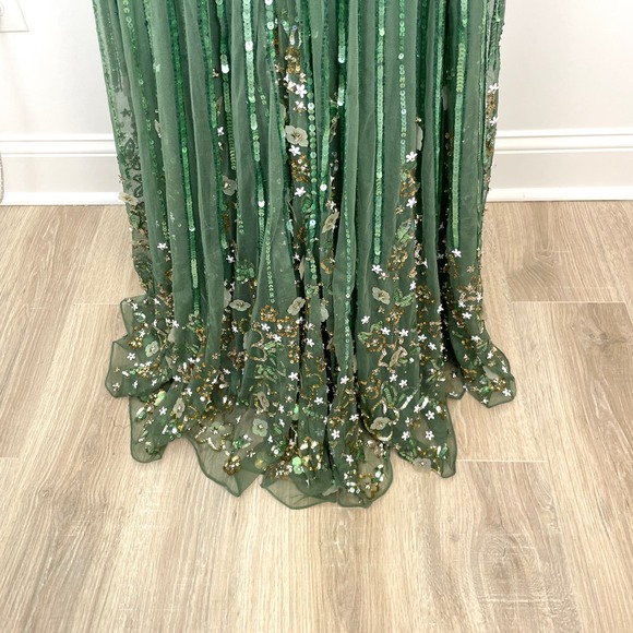 Mac Duggal Sequin And Floral Embellished Evening Gown In Sage 5223 Size 8 New - Picture 15 of 16